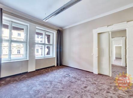 Pronájem - kanceláře, 376 m² obrázek