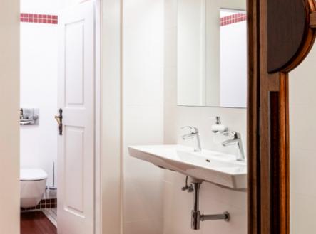 e.png | Pronájem - kanceláře, 258 m²