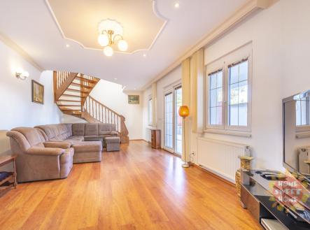 zom-8710-hdr.jpg | Prodej - dům/vila, 320 m²