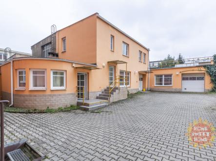 zom-7141-hdr.jpg | Pronájem - kanceláře, 220 m²