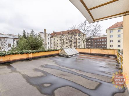 zom-7087-hdr.jpg | Pronájem - kanceláře, 220 m²