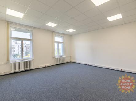 Pronájem - kanceláře, 108 m²