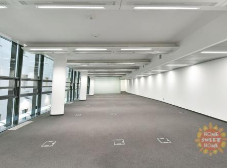 Pronájem - kanceláře, 252 m² obrázek