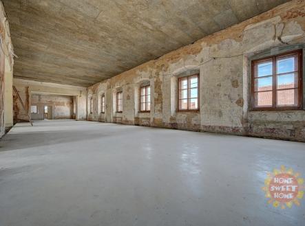 2.jpg | Prodej - historický objekt, 2 855 m²