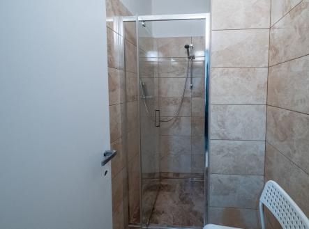 3p-sprcha.jpg | Pronájem - kanceláře, 26 m²
