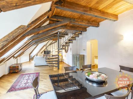 zom-4245-hdr.jpg | Pronájem bytu, 4+1, 221 m²