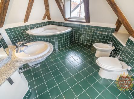 dsc-9409-hdr.jpg | Pronájem bytu, 4+1, 221 m²