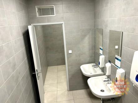 img-0900.jpg | Pronájem - kanceláře, 20 m²