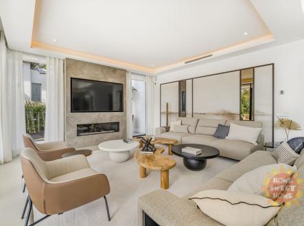 2.jpg | Prodej - dům/vila, 999 m²