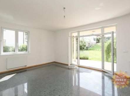 23710a61efa5ccdd64d3830fdb33960a-960x960-fit.jpg | Pronájem - dům/vila, 250 m²