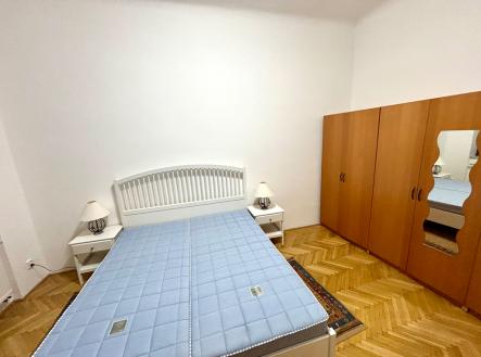 img-3672.jpeg | Pronájem bytu, 2+kk, 71 m²