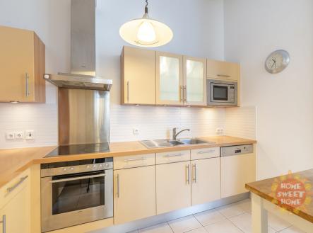 zom-4483-hdr.jpg | Pronájem bytu, 3+1, 130 m²
