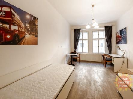 Pronájem bytu, 1+1, 28 m² obrázek
