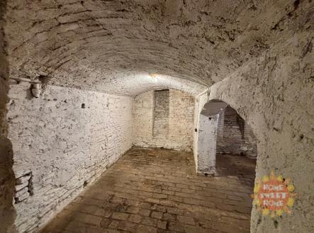 img-4094.jpg | Pronájem - skladovací prostor, 68 m²