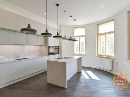Pronájem bytu, 4+kk, 170 m² obrázek