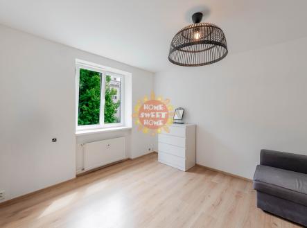 002.jpg | Pronájem bytu, 1+1, 33 m²