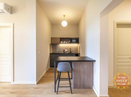 zom-1343-hdr.jpg | Pronájem bytu, 2+kk, 43 m²