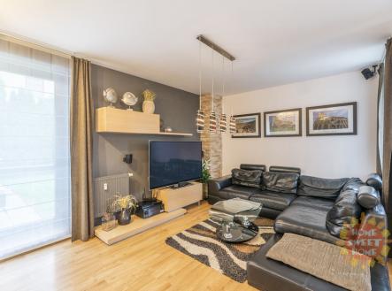 zom-5059-hdr.jpg | Pronájem bytu, 3+kk, 82 m²