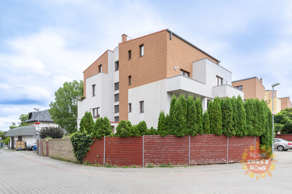zom-5131-hdr.jpg