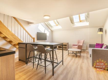 zom-2441-hdr.jpg | Pronájem bytu, 2+kk, 44 m²