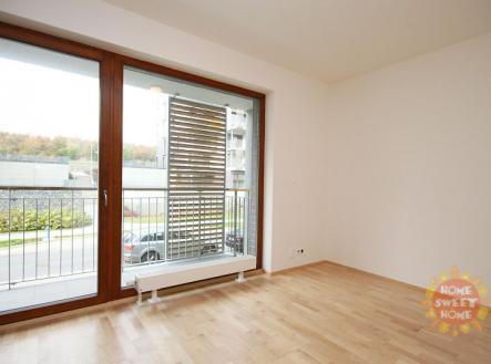 2f889a08afefdc0e1f26f004010f2657-1.jpg | Pronájem bytu, 3+kk, 84 m²