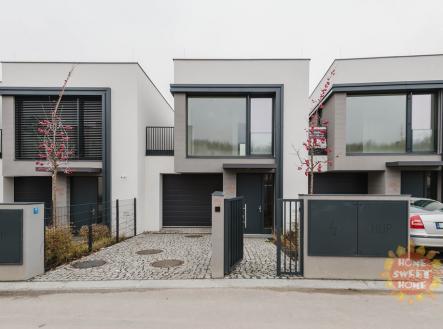 023.jpg | Pronájem - dům/vila, 187 m²