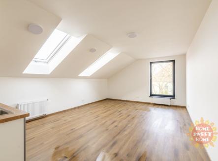 zom-9606-hdr.jpg | Pronájem bytu, 1+kk, 35 m²