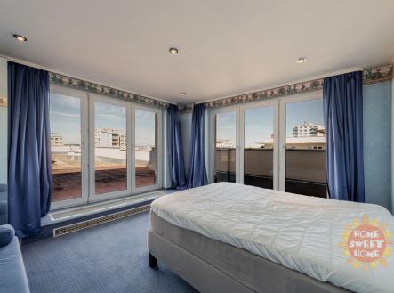 014.jpg | Pronájem bytu, 4+1, 637 m²