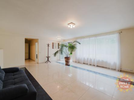 001.jpg | Pronájem - kanceláře, 56 m²