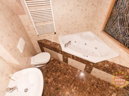 2861115060d6fd086f61ea72e7704f5f.jpg | Pronájem bytu, 3+1, 120 m²