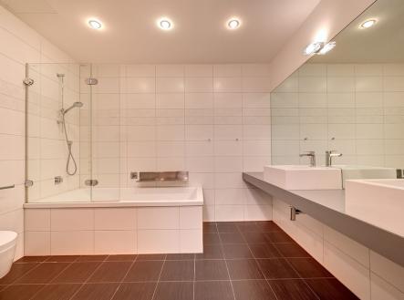 12-1.jpg | Pronájem bytu, 4+kk, 130 m²