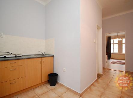 5ef9c2cd884e530ad54651c6694855bc.jpg | Pronájem bytu, 1+1, 29 m²