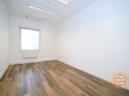 8c7bc160648caf68c45ae6fae0b3b305.jpg | Pronájem - kanceláře, 31 m²