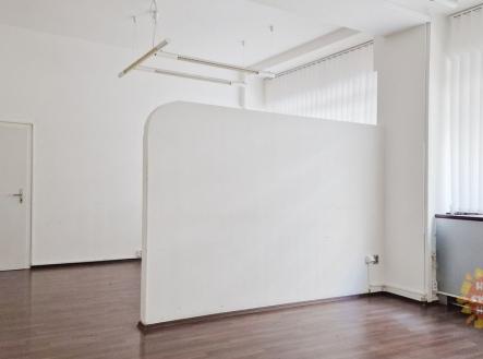 2.jpg | Pronájem - kanceláře, 64 m²
