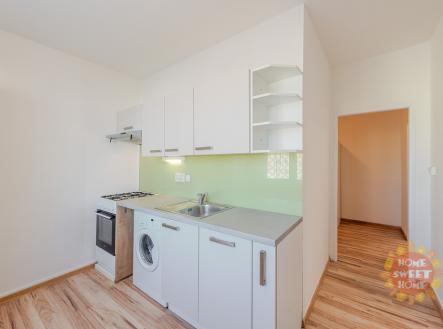 005-1.jpg | Pronájem bytu, 2+1, 56 m²