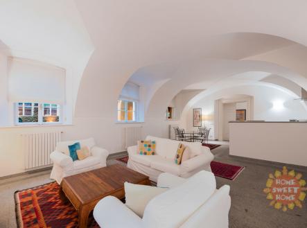 001.jpg | Pronájem bytu, 2+kk, 92 m²