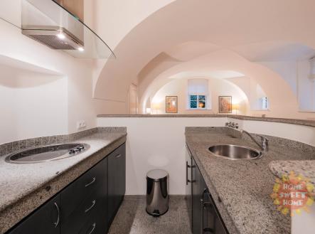 003.jpg | Pronájem bytu, 2+kk, 92 m²