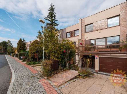 Pronájem - dům/vila, 265 m² obrázek