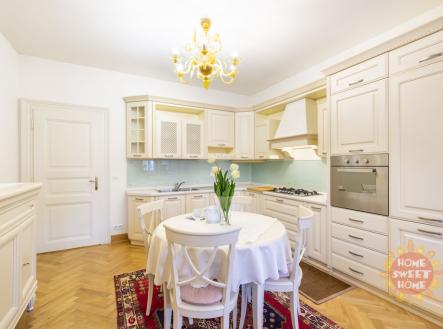 zom-9503-hdr.jpg | Pronájem bytu, 2+kk, 72 m²