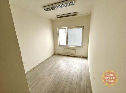 Pronájem - kanceláře, 21 m² obrázek