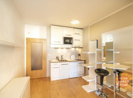 dsc-0004-hdr.jpg | Pronájem bytu, 1+kk, 33 m²