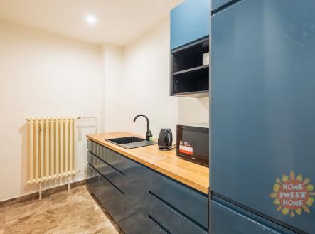 3p-kuchyn.jpg | Pronájem - kanceláře, 23 m²