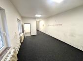 Pronájem - kanceláře, 94 m²
