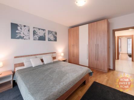 002.jpg | Pronájem bytu, 3+kk, 83 m²
