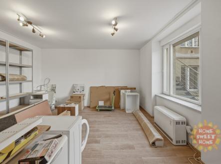 003-1.jpg | Prodej - kanceláře, 120 m²