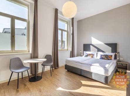 zom-1642-hdr.jpg | Pronájem bytu, 1+kk, 24 m²