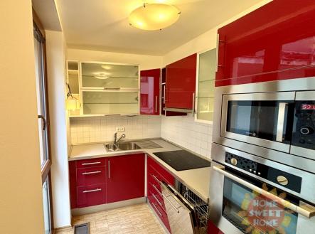 img-8302.jpeg | Pronájem - kanceláře, 50 m²