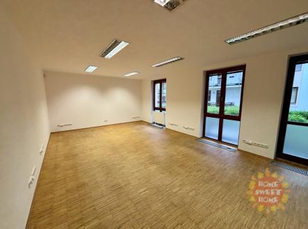 img-8299.jpeg | Pronájem - kanceláře, 50 m²