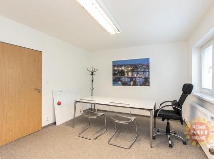 75203bbe54dce6d336f81a80ac799e5e.jpg | Pronájem - kanceláře, 80 m²