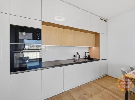 024.jpg | Prodej bytu, 2+kk, 57 m²